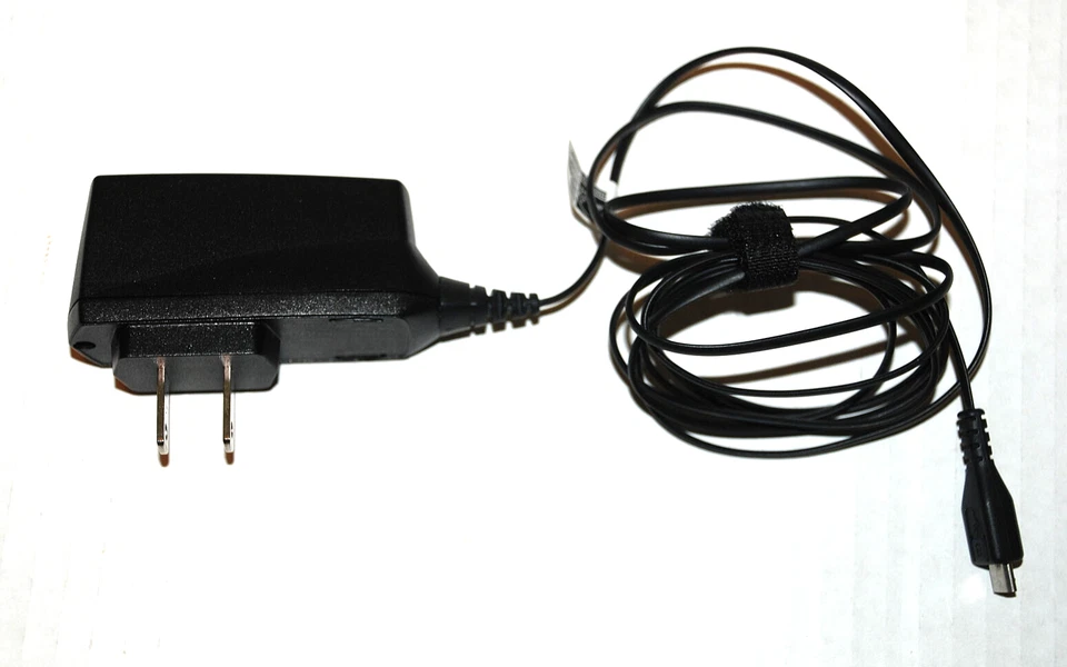 Cargador adaptador de fuente de alimentación NOKIA AC 6U ITE 100-250V negro Foto 2 de 4