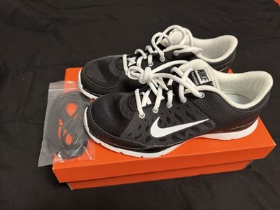 Nike Flex Trainer 3 black and white women's athletic shoes Sz9 Comes