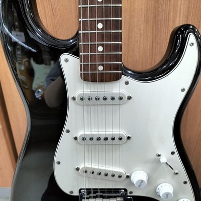 FENDER MEXICO SQUIER SERIES STRATOCASTER Used 1994-1995 Poplar