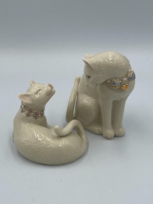 Lenox Classics   Sweet Devotion   Ivory Cat Collection (Pair)