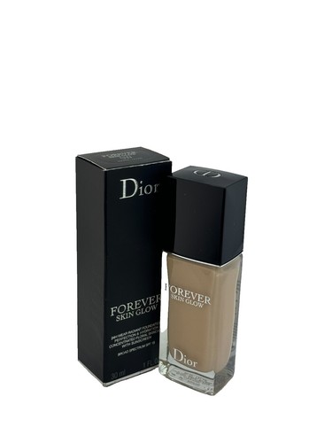 Dior Forever Cushion Foundation Skin Glow 13g with 'Dior Couture