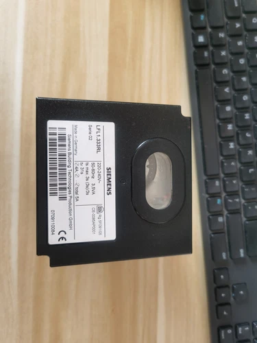 1 STCK. Neu Siemens LFL1.333RL Gasbrenner Programm Controller LFL1333RL Schneller Versand - Bild 3 von 4