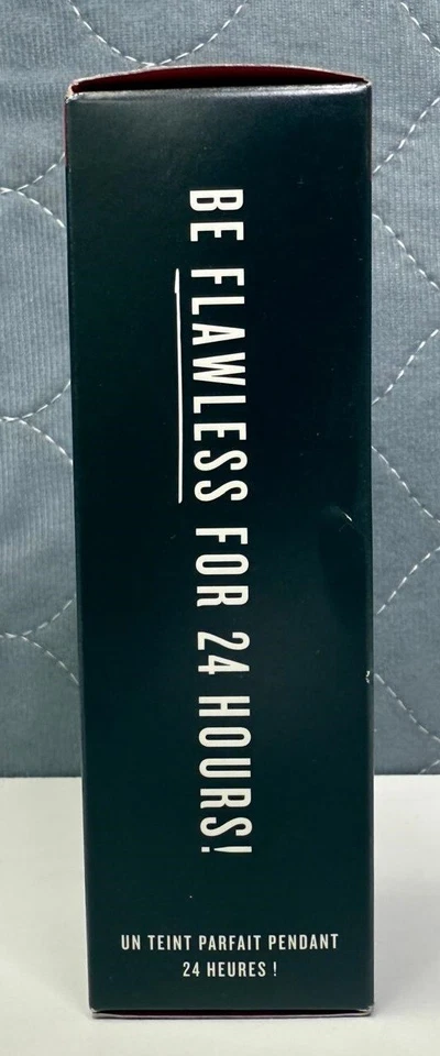 Smashbox Studio Skin 24 Hour Wear Hydrating Foundation, 1 fl. oz. - Shade: 4.3 - Image 3 of 4