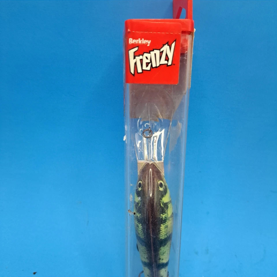 Lote de 2 señuelos de pesca Berkley Frenzy Diver Crankbait 10 pies 3,0 m Chartreuse Tiger Foto 4 de 4