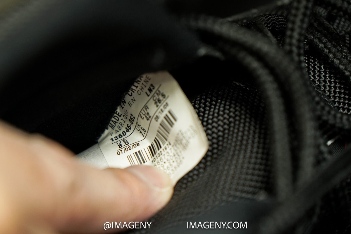 AIR JORDAN 11 XI RETRO USED SIZE 8.5 CDP BRED BLACK TRUE RED AIR JORDAN 11 XI RETRO USED SIZE 8.5 CDP BRED BLACK TRUE RED