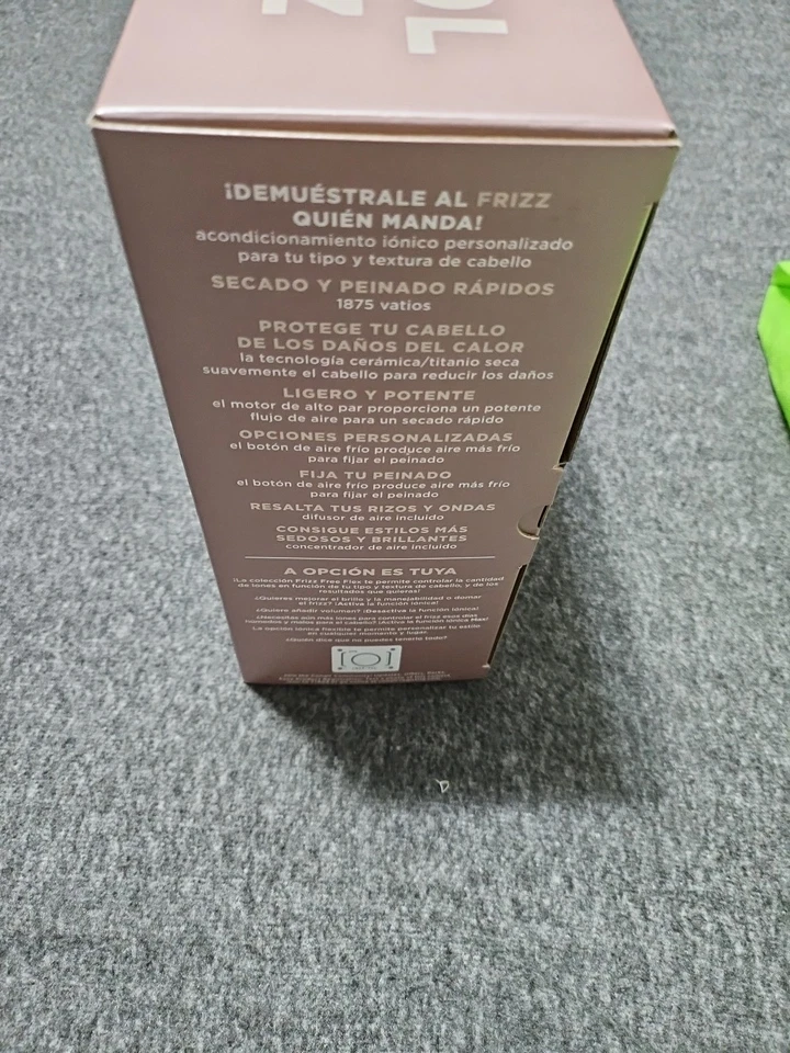 Conair Infiniti Pro Model 756 Frizz Free Hair Dryer Rose Gold Brand New - Image 2 of 4