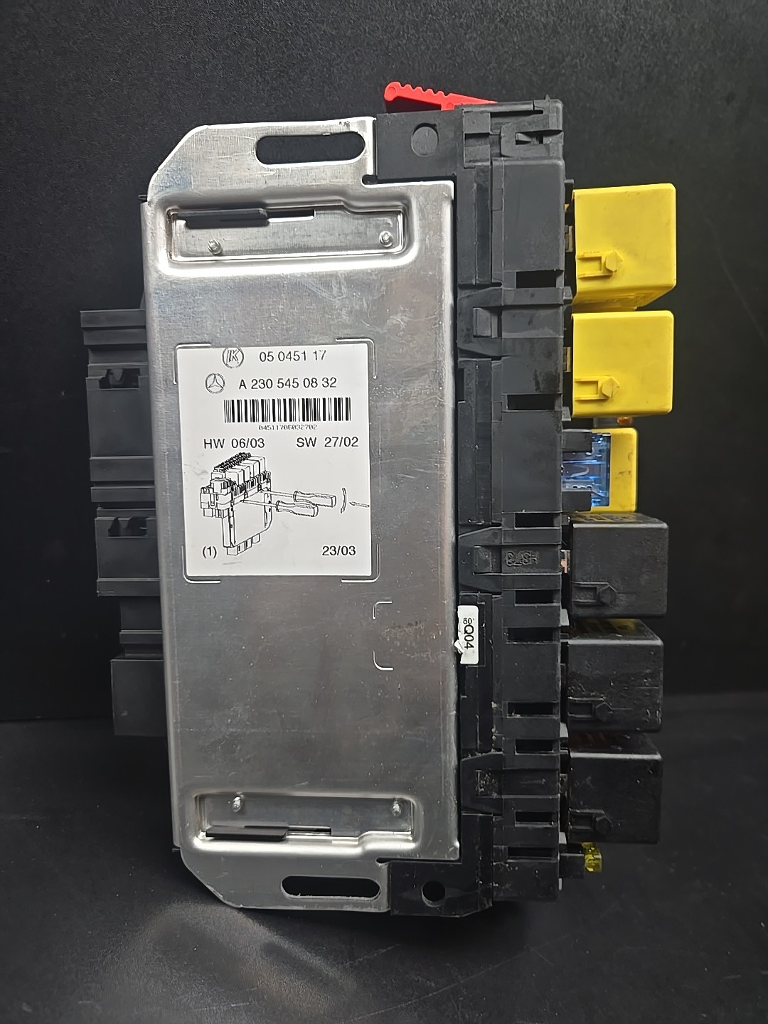 03-12 Mercedes R230 SL500 SL55 AMG Front Left SAM Fuse Box Control Module OEM