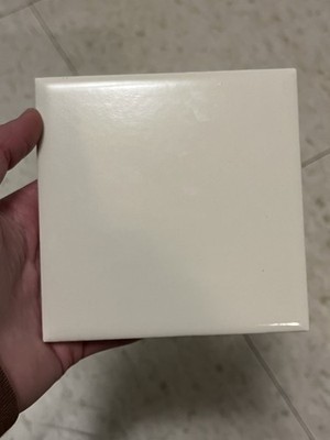 VINTAGE NEW  US  CERAMIC TILE CO  BISCUIT GLOSS  4 1/4'' X 4 1/4''