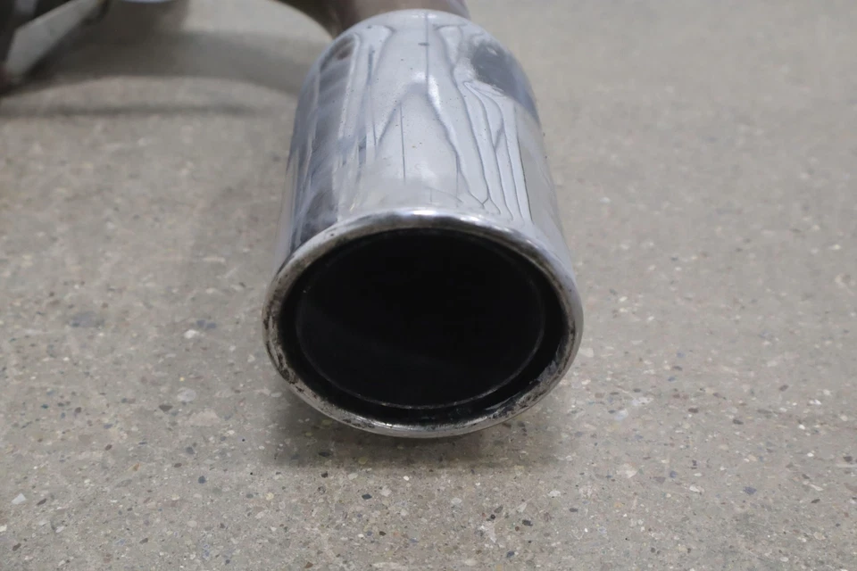 1999-2000 Mazda Miata NB (Manual Trans) Aftermarket Racing Beat Muffler *Dented* Foto 2 de 4