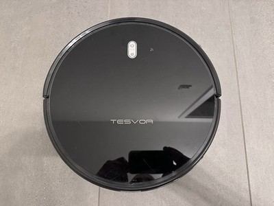 TESVOR M1 Staubsaugerroboter |  Fernbedienung, Wassertank (Wischmodul) & OVP