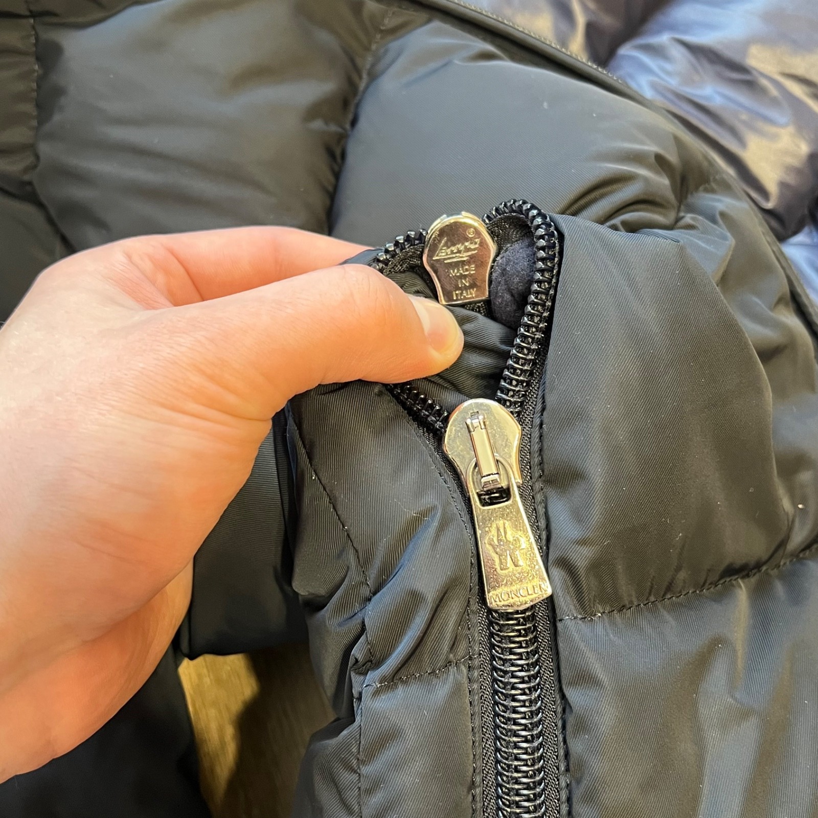 Moncler Montcla Size 1 Medium M Black Down Women's Puffer Jacket thumbnail 18