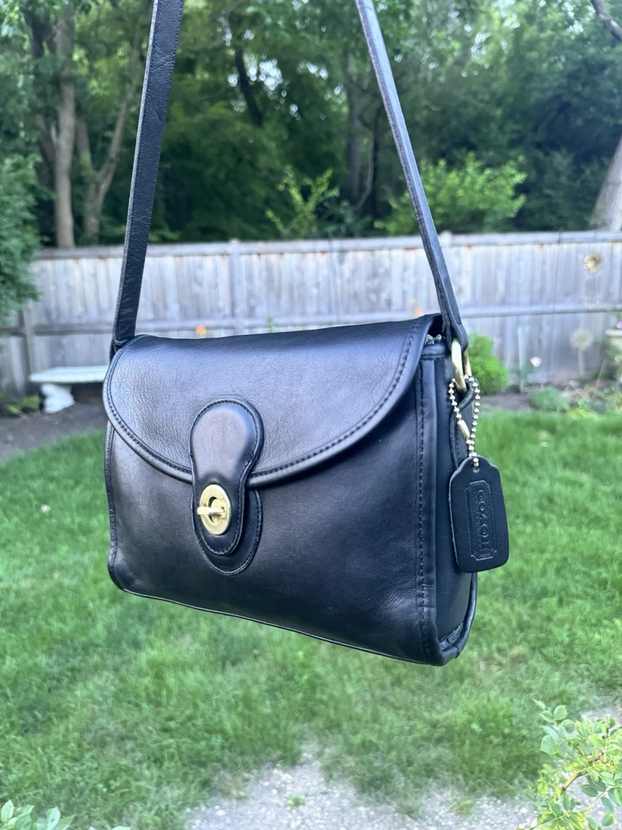 バッグ Old Coach leather shoulder bag Coach Legacy Shoulder Bags Turn Lock Handbags for Women for sale