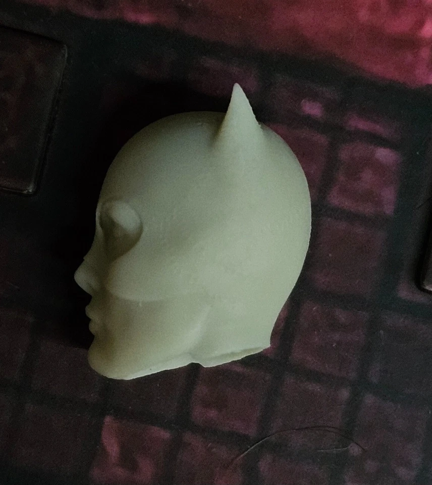 Cabeza esculpida Catwoman Michelle Pfeiffer escala 1/12 SIN PINTAR Foto 3 de 4