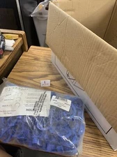 Pack (340), 1/2" Metal Stud Insulator HOLDRITE #404-R