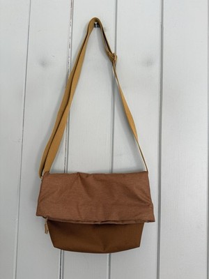 Vaude Heka II Shoulder Bag Active Pure Foldover Golden Brown Zip Pocket