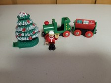 Brio Wooden Railway Steam Engine Train w Christmas Tree Santa Figure Presents