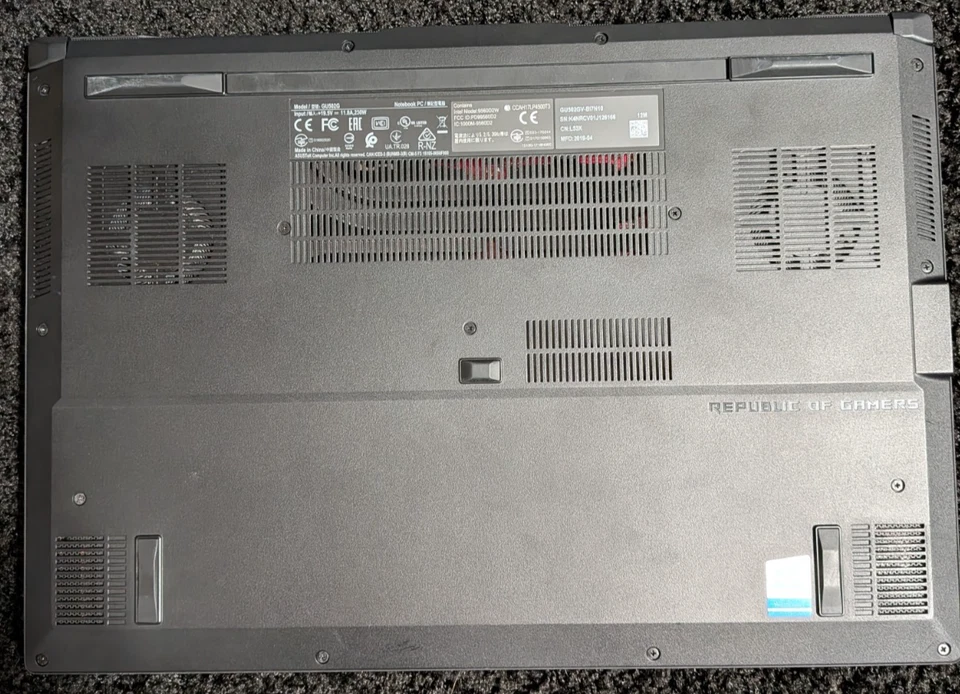 ASUS ROG Zephyrus M (W11, Intel i7-9750H, RTX 2060, 16GB DDR4 RAM, 1TB NVMe SSD) - Image 3 of 4