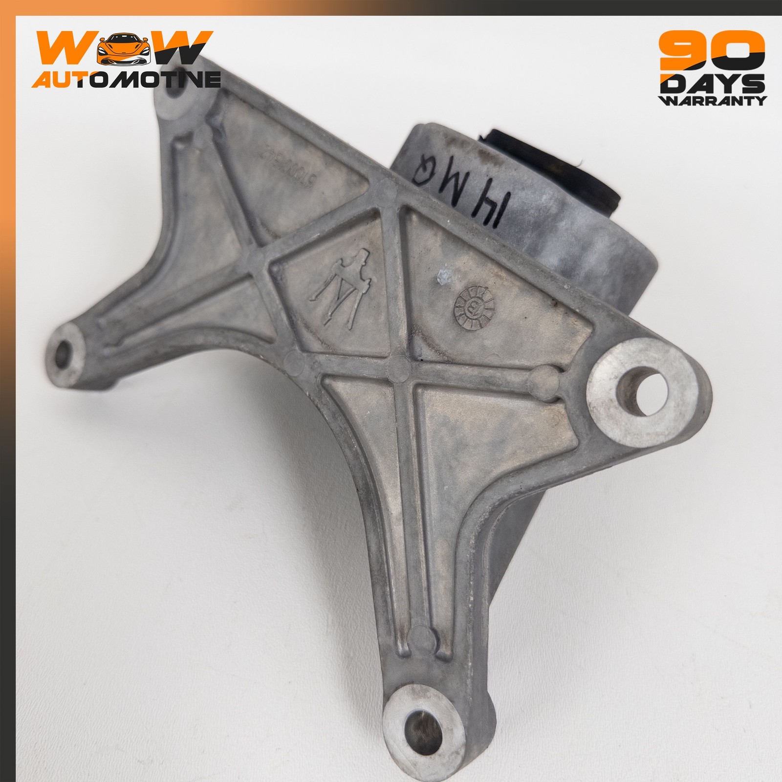13-19 MASERATI QUATTROPORTE GTS AUTO TRANSMISSION MOUNTING BRACKET SUPPORT OEM