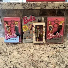 NRFB Barbie Fashion Model Basic Fun 1995 Set -6 Keychains w/Moveable Limbs