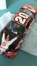 Tony Stewart 20 Milestones/ 1999 Rookie of the Yr Die Cast Car 1:24 1 of 3504 