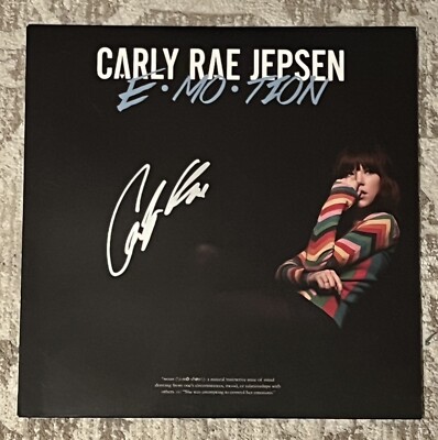 Carly Rae Jepsenサイン s-l400.jpg