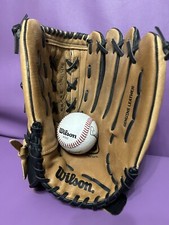 Wilson Softball/Baseball Glove A360 Brown/Black A0360TRES14 Right Hand Throw