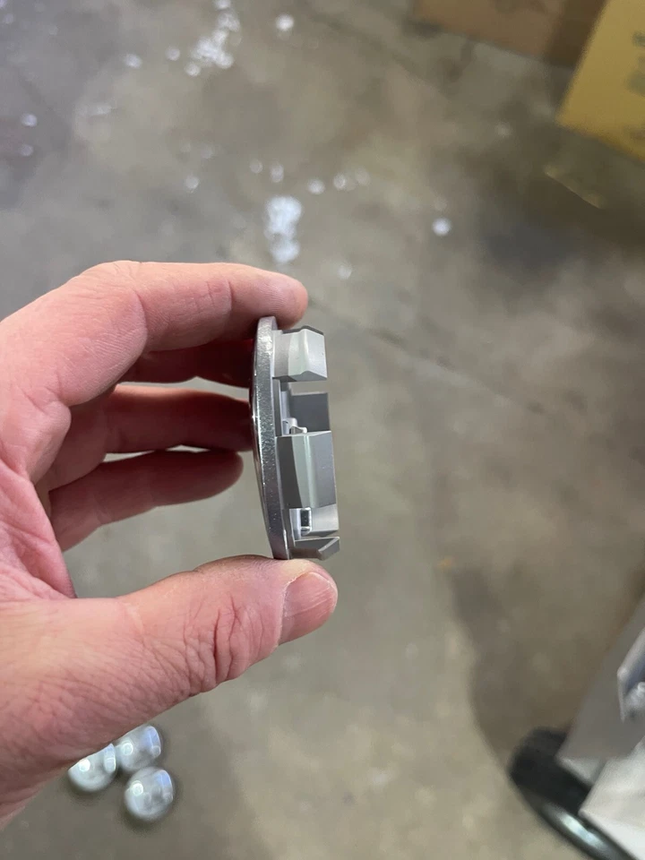 4X Tapacubos centrales de rueda OEM HONDA ACCORD, CR-V, HR-V 44732TVAA01 2,25 PLATEADOS Foto 2 de 4