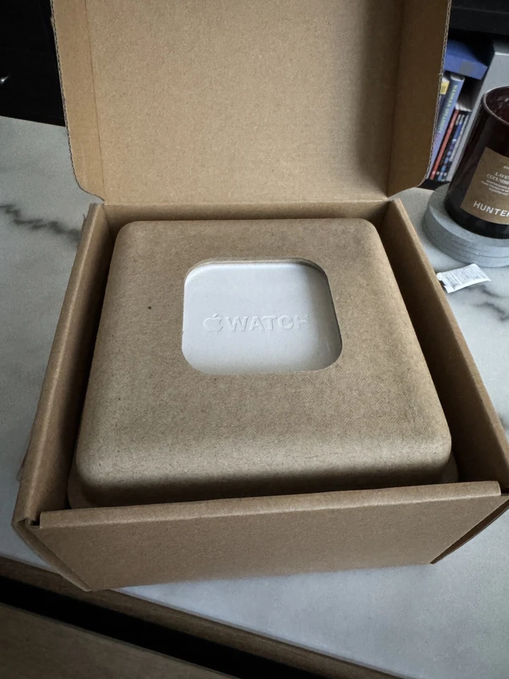 Genuine Original Apple Watch Series 0 42mm Space Black Stainless Steel Link New - Image 4 of 4