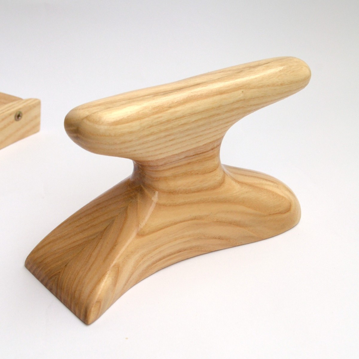 Wooden tolliker, hat making Millinery