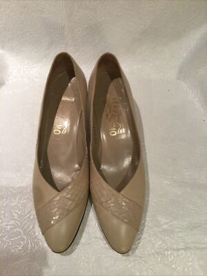 Ferragamo Men Cuoio Salvatore Ferragamo shoes display picture 1