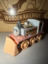 SNOWPLOW NIA THOMAS FRIENDS TRAIN TRACKMASTER PUSH ALONG DIECAST 2020 RARE
