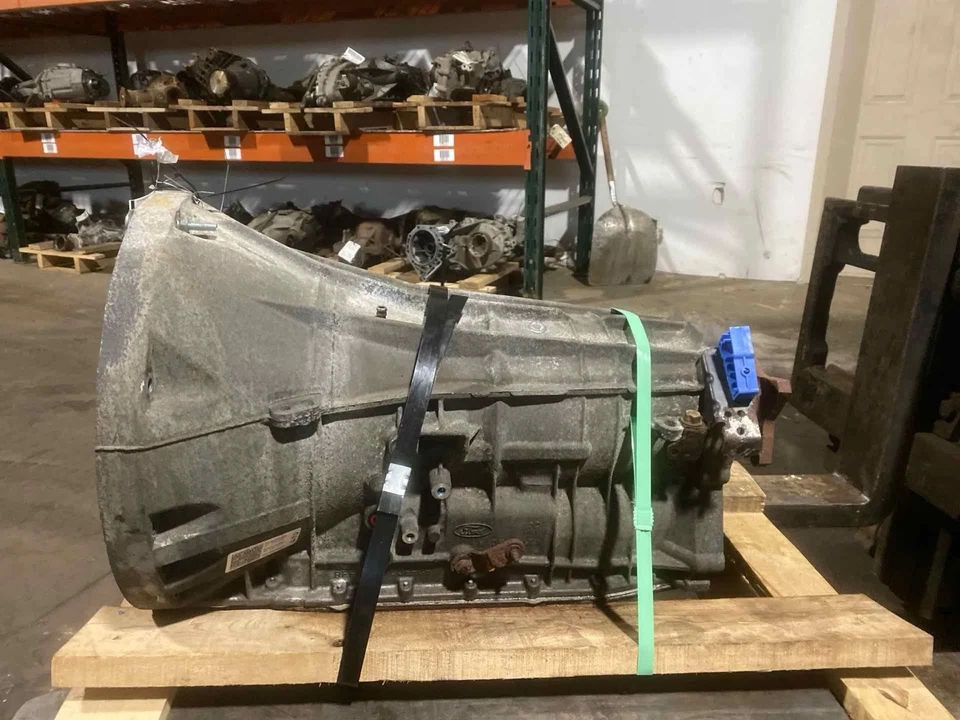 17 18 19 FORD TRANSIT 250 Transmission Assy. Foto 3 de 3