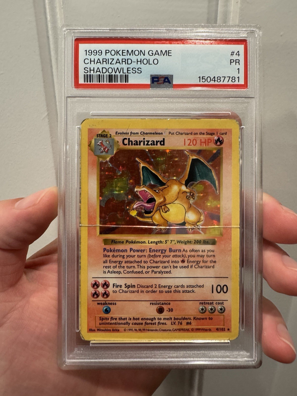 Charizard Shadowless Holo Card 004/102 PSA 1