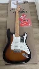 Fender Player Stratocaster MN, Anniversary 2-Color Sunburst