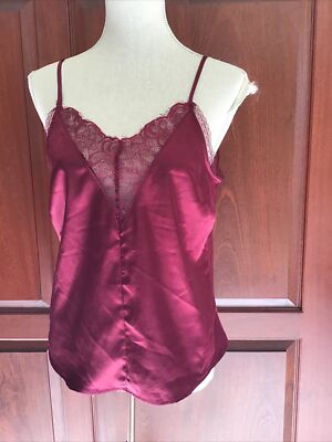 Nordstrom Active  Womens Spaghetti Strap V-Neck camisole