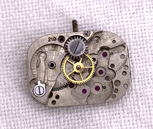 Cauny Prima Cal. Eta 2325 Main Manuel Vintage 19,6 mm Pas Fonctionne