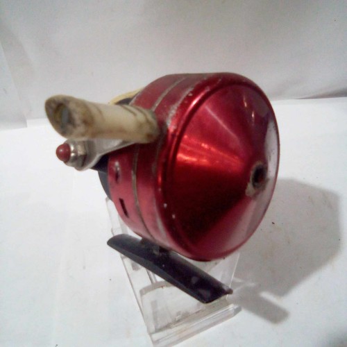 Vintage Johnson Red Laker 140 fishing reel eBay