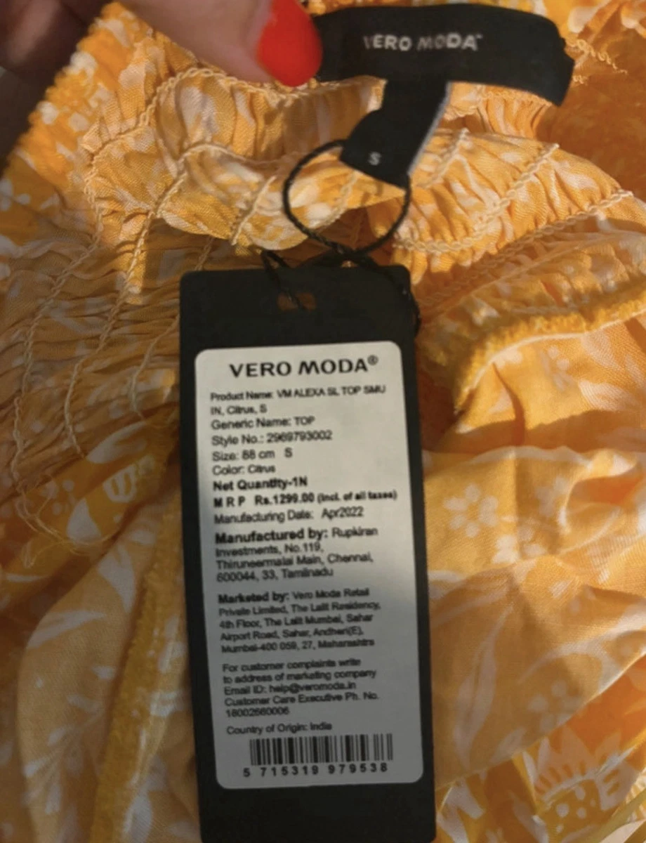 Vero Moda Women’s S Yellow/White Floral Halter Tie Sleeveless Smocked Top