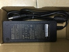 1PZ Nuovo GST60A24-P1J Adattatore di Alimentazione 60W 24V 2.5A Tre Spine *ib