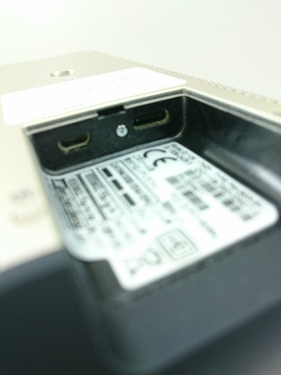 Used G1109 Sony Xperia Touch JPN Android Smart Projector Used G1109 Sony Xperia Touch JPN Android Smart Projector