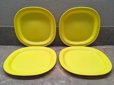 Tupperware Party/Desert Plates Set Of 4