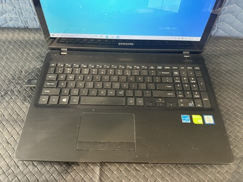 Samsung Notebook 5 15.6" (1TB HDD, Intel Core i5 7th Gen., 8GB RAM) ( A87) - Picture 3 of 15