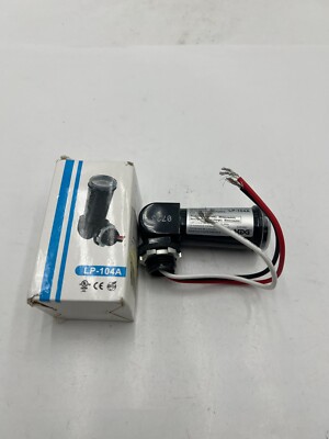 LP-104A Indoor/Outdoor 120V Adjustable Swivel Mount Photoelectric Sensor Switch 
