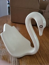 Vintage Porcelain Swan Off White Antique Bath Towel Soap Holder Decor 7x5x7
