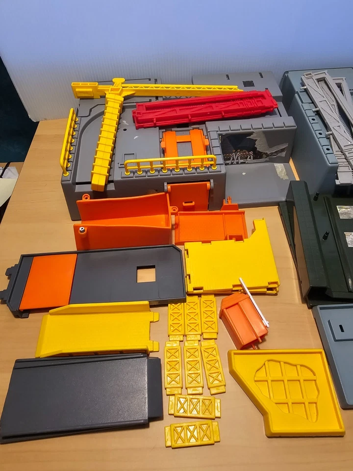 Juegos Maisto vintage años 90 02093 y 02092 incompletos dañados Foto 2 de 4