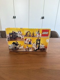 LEGO LEGOLAND set 6061 Siege Tower incl box (no inner box), instructions 1984