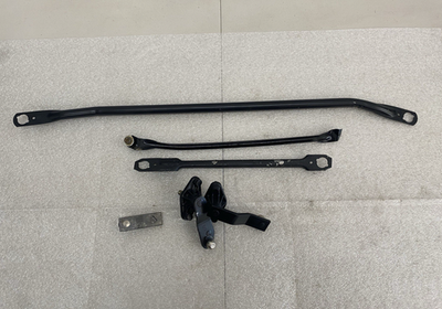 1987-1989 Nissan 300ZX Z31 OEM Front Windshield Cowl Wiper Linkage