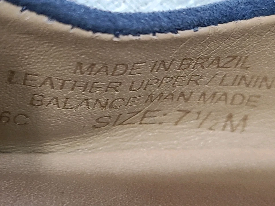 Bernardo Sz7.5 Blue Suede Flats W/Bow Detail Non-slip Made In Brazil  - Image 4 of 4