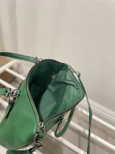 Green Pebbled Leather Satchel Medium Zip Top Tote With Strap Chic Everyday Purse - Picture 13 of 15
