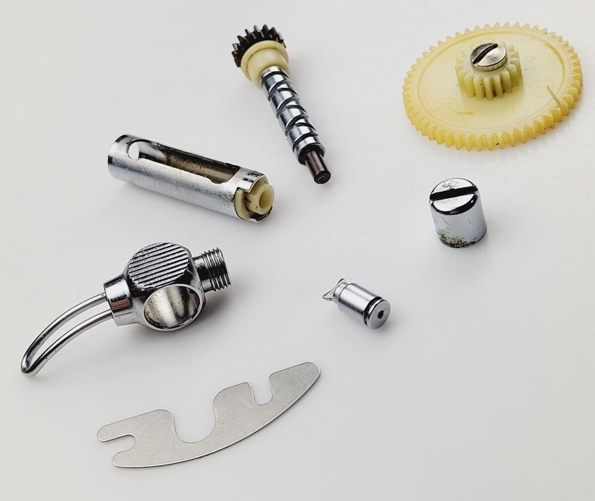 Abu Garcia Ambassadeur Reel Part - 4500C 4500 Levelwind Kit Idler